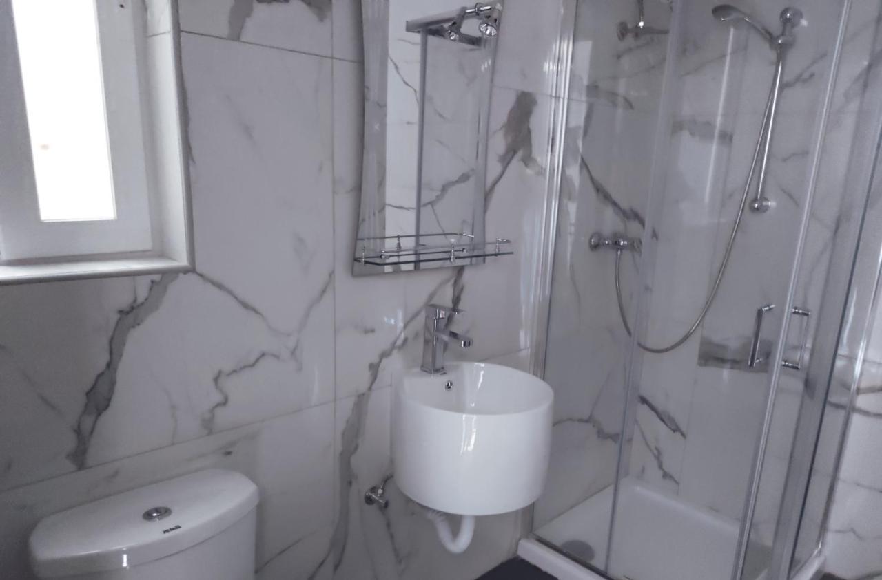 Privilege Suite Слима Экстерьер фото